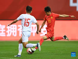 中国男足将